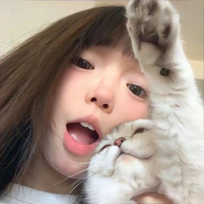 笼里的女人